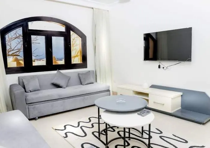 Cozy And Spacious For Family , View Sea Apartment *